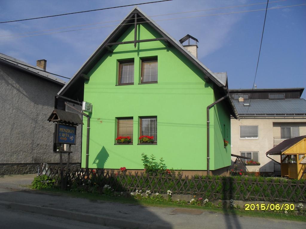 Penzion U Peta Hrustin Exterior photo